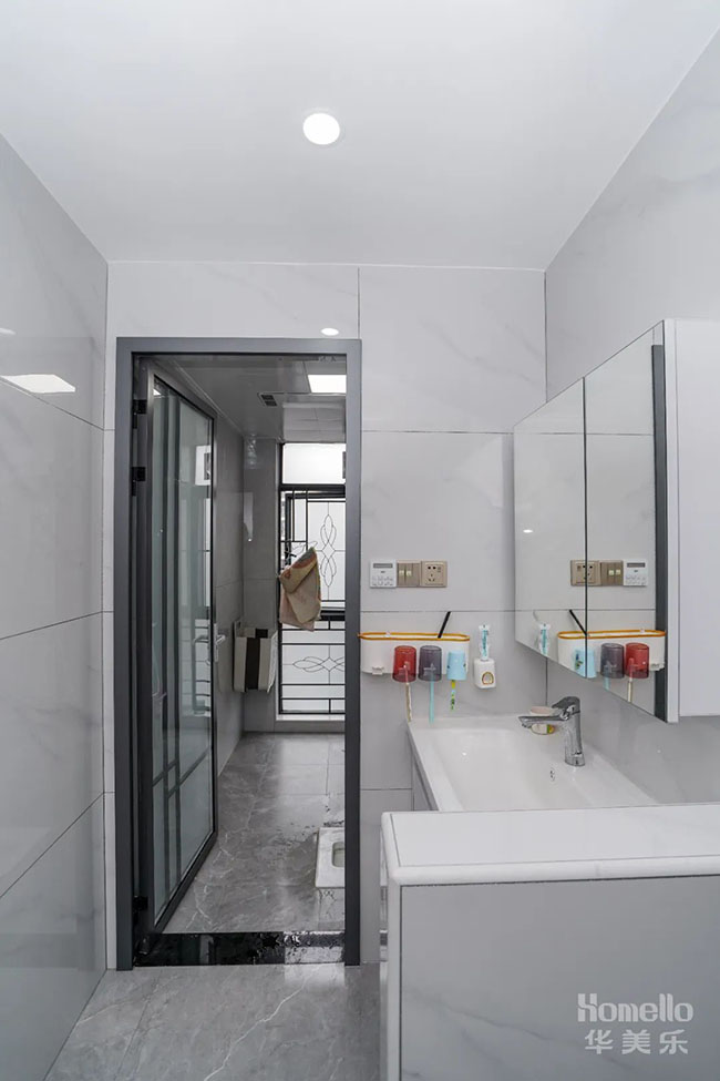 126㎡四居，現(xiàn)代設(shè)計(jì)主題融入中式軟裝，碰撞出有趣的生活格調(diào)